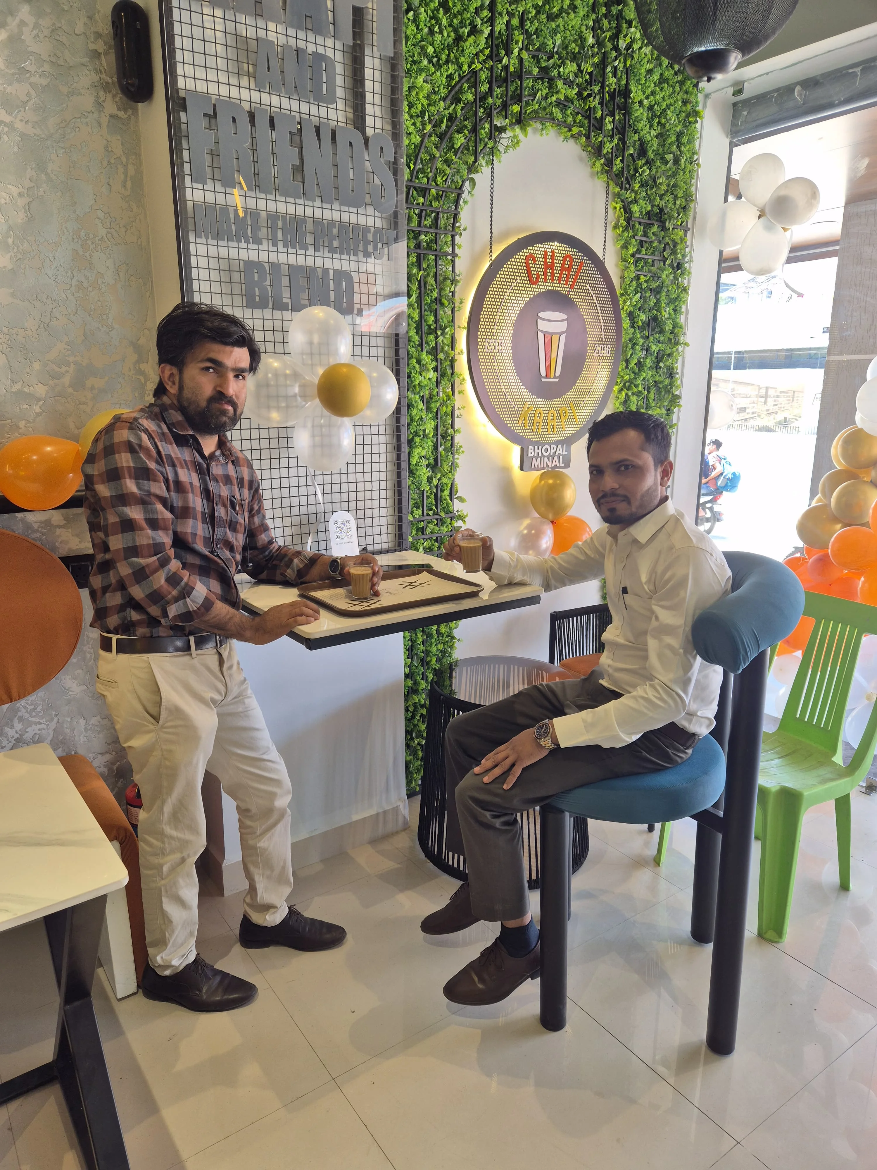 Earthy Cafe Dining